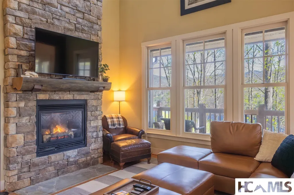 103 Southshore Drive Tuckasegee NC 28783