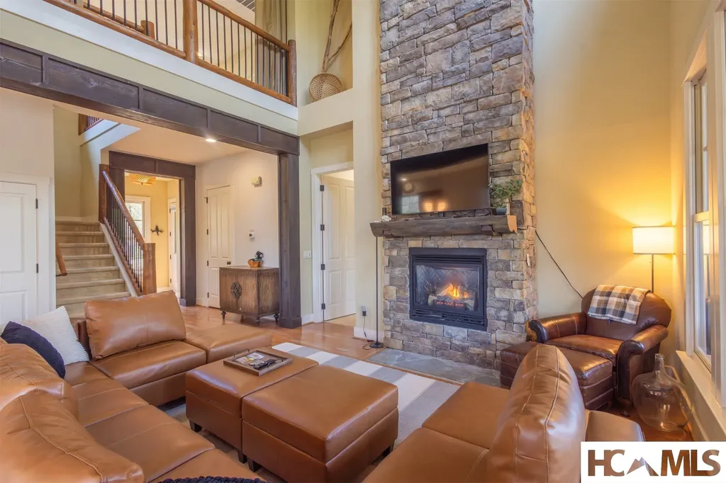 103 Southshore Drive Tuckasegee NC 28783