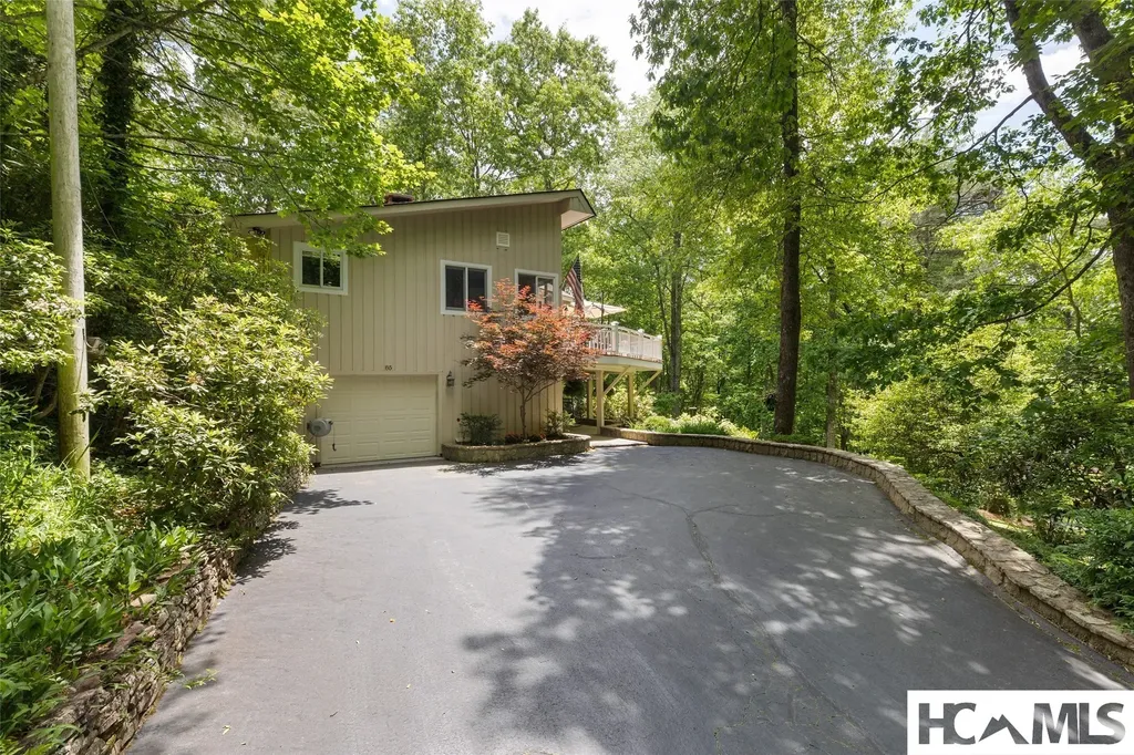 85&95 Ralph Thomas Road Highlands NC 28741
