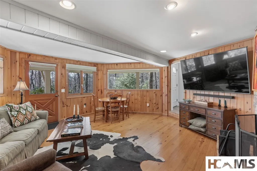 85&95 Ralph Thomas Road Highlands NC 28741