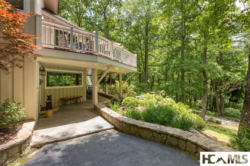 85&95 Ralph Thomas Road Highlands NC 28741