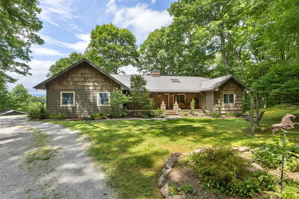 41 Flat Creek Drive Glenville NC 28736