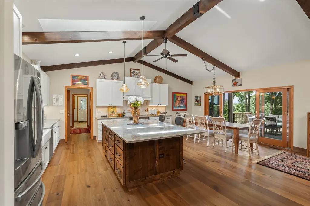 41 Flat Creek Drive Glenville NC 28736