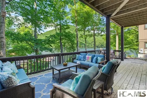 561 Harbor Ridge Drive Tuckasegee NC 28783