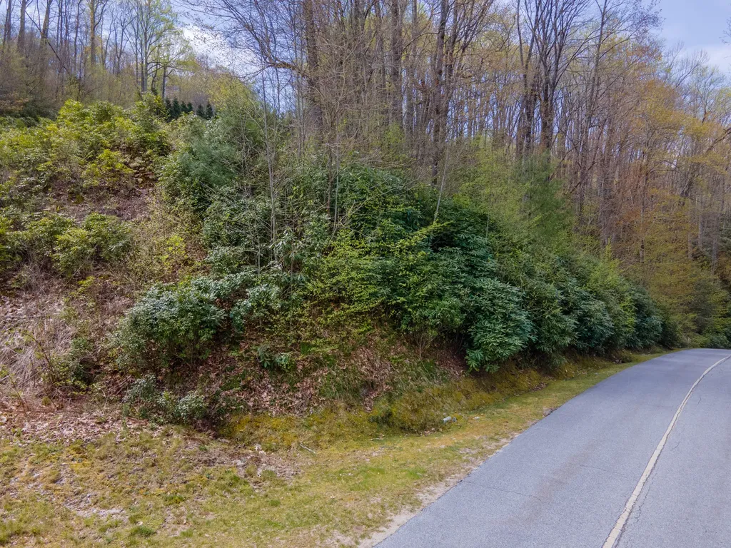 207 Highlands Cove Drive Highlands NC 28741