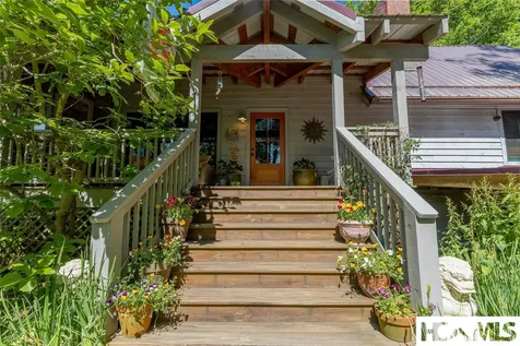 1005 Concho Mountain Cullowhee NC 28723