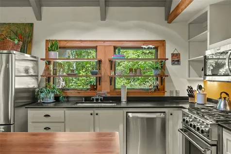 1005 Concho Mountain Cullowhee NC 28723