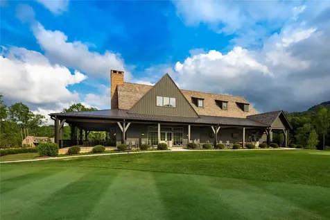 88 Squires Point Highlands NC 28741