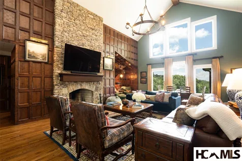 653 Country Club Drive Highlands NC 28741