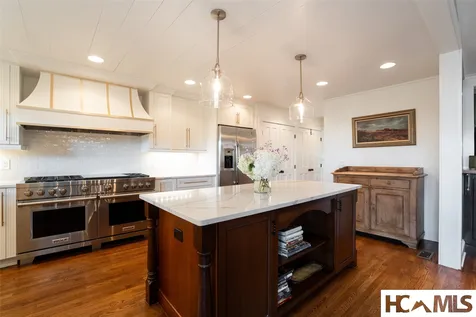 653 Country Club Drive Highlands NC 28741