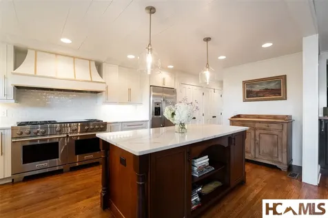 653 Country Club Drive Highlands NC 28741