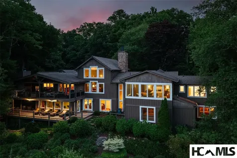 653 Country Club Drive Highlands NC 28741