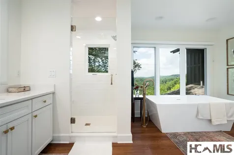 653 Country Club Drive Highlands NC 28741
