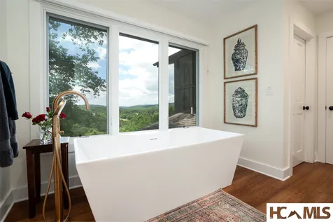 653 Country Club Drive Highlands NC 28741