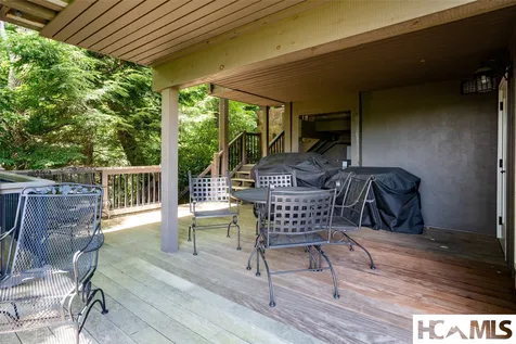 653 Country Club Drive Highlands NC 28741