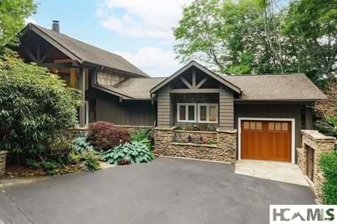 653 Country Club Drive Highlands NC 28741