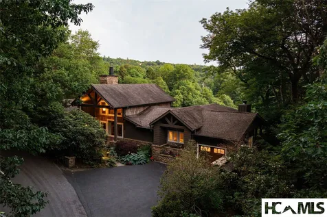 653 Country Club Drive Highlands NC 28741