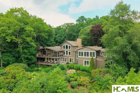 653 Country Club Drive Highlands NC 28741