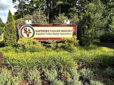 257 Meadow Way Sapphire NC 28774