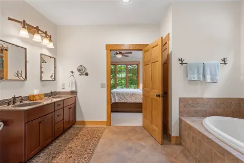394 Rendezvous Ridge Cashiers NC 28717