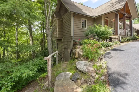 394 Rendezvous Ridge Cashiers NC 28717
