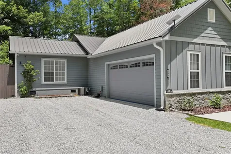 294 Needlepine Lane Sapphire NC 28774