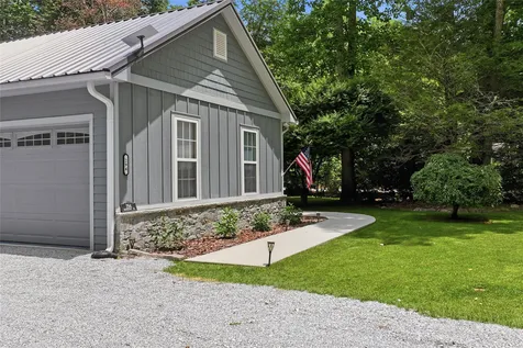 294 Needlepine Lane Sapphire NC 28774