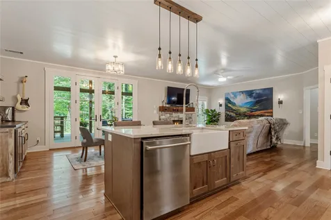 294 Needlepine Lane Sapphire NC 28774