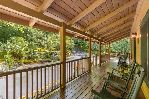 222 High Rock Vista Sapphire NC 28774