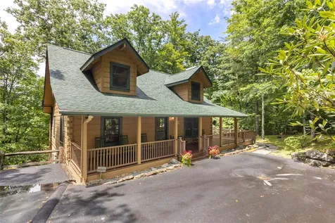 222 High Rock Vista Sapphire NC 28774