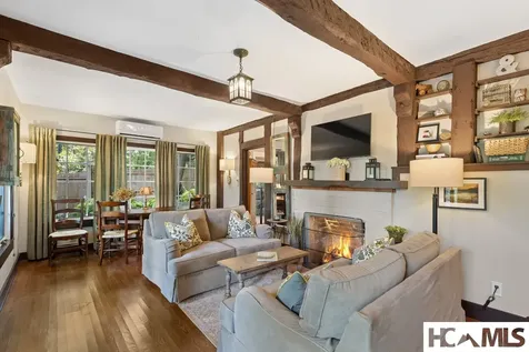 806 N 4th Street Highlands NC 28741