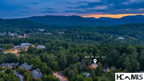 806 N 4th Street Highlands NC 28741