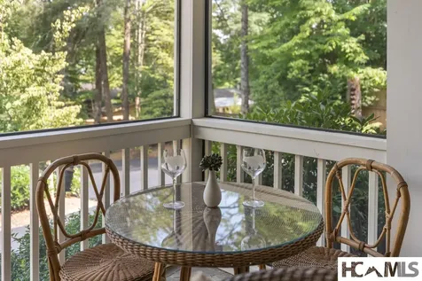 806 N 4th Street Highlands NC 28741