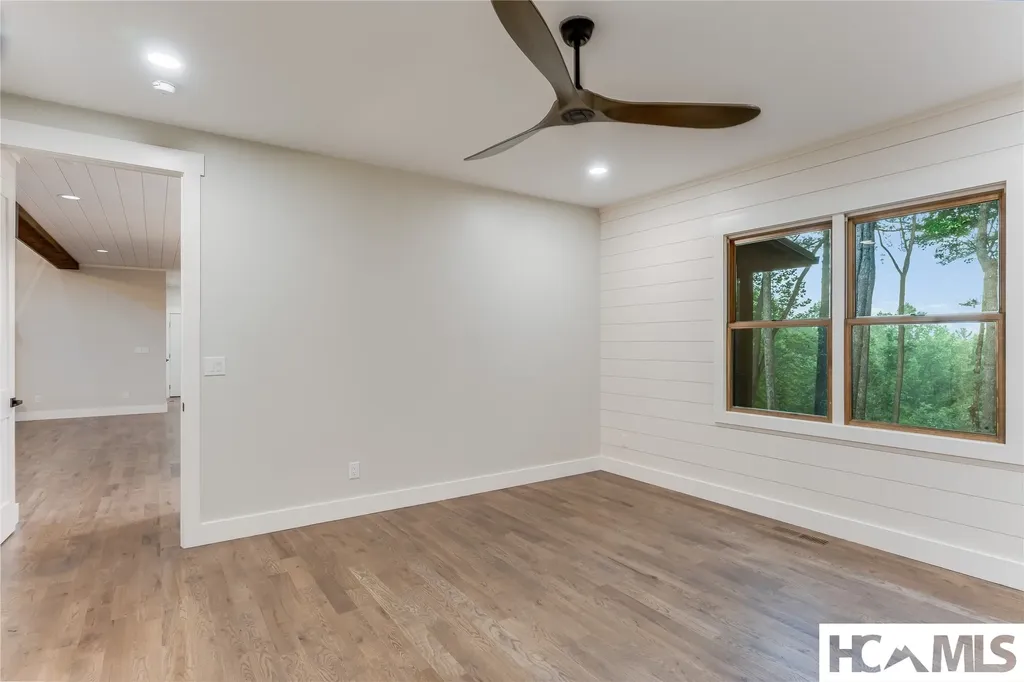 2707 Upper Whitewater Road Sapphire NC 28774