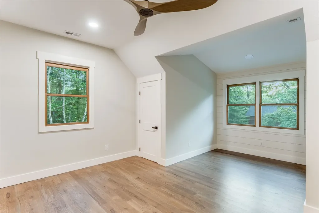 2707 Upper Whitewater Road Sapphire NC 28774