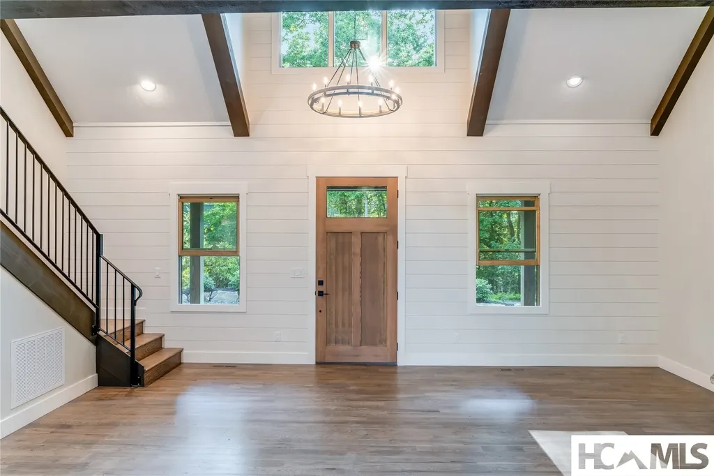 2707 Upper Whitewater Road Sapphire NC 28774