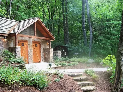 48 Allspice Court Tuckasegee NC 28783