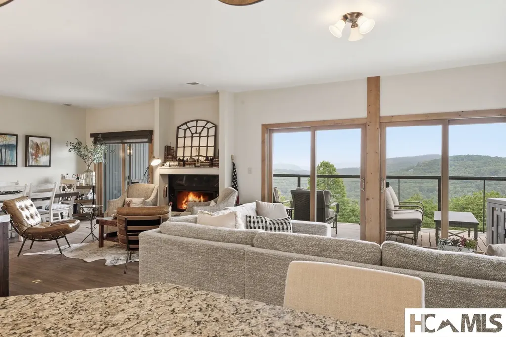 101 Vz Top Road Highlands NC 28741