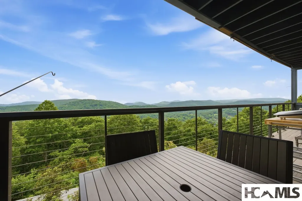 101 Vz Top Road Highlands NC 28741