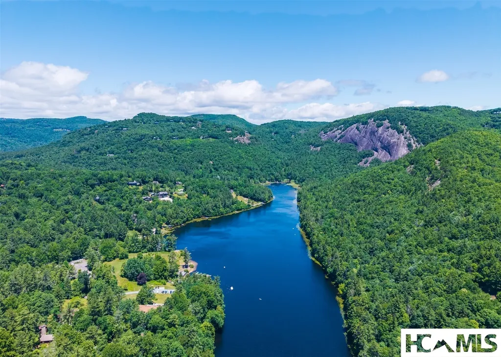 343 Round Hill Road Sapphire NC 28774