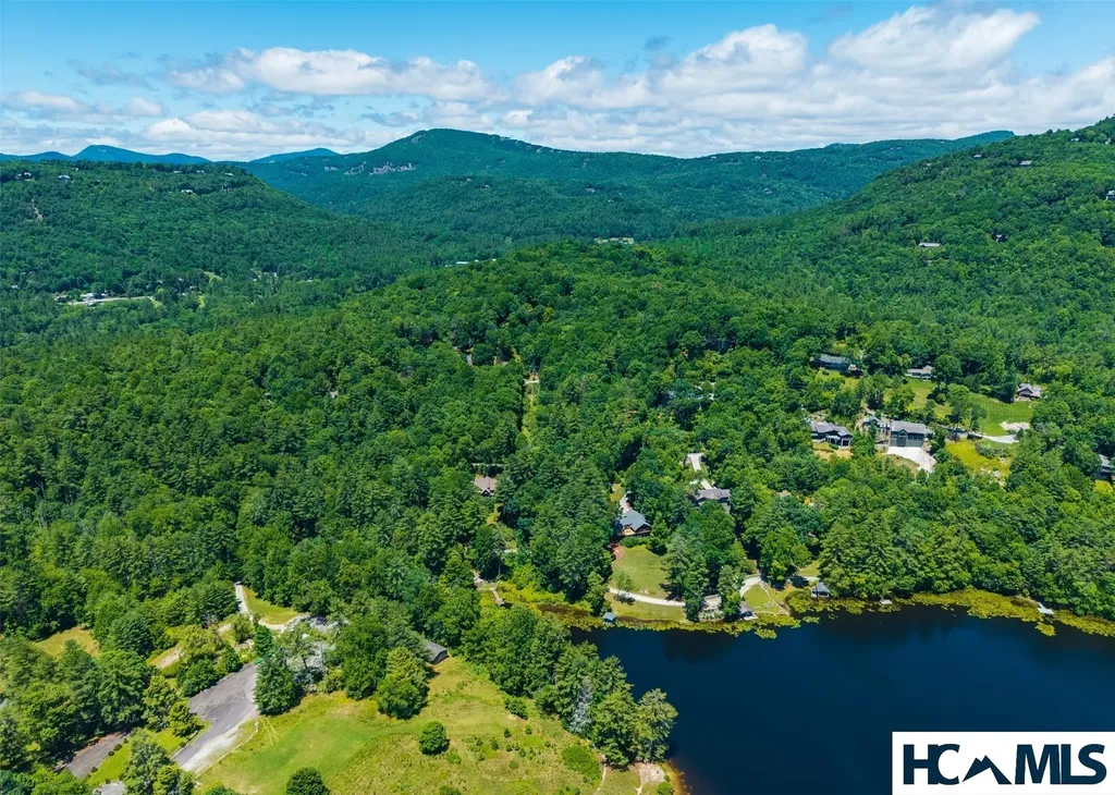 343 Round Hill Road Sapphire NC 28774