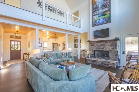 346 Birdymay Drive Tuckasegee NC 28783