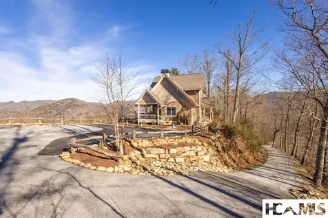 346 Birdymay Drive Tuckasegee NC 28783