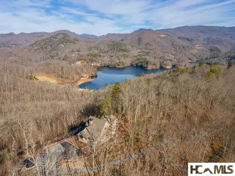 346 Birdymay Drive Tuckasegee NC 28783