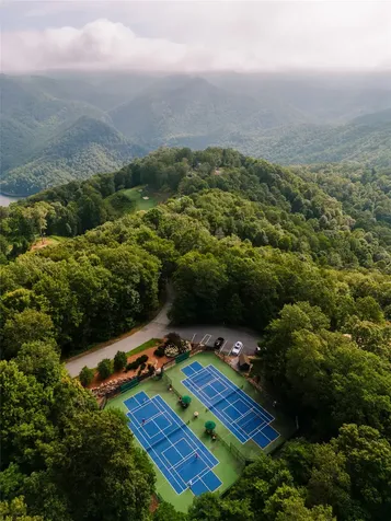 346 Birdymay Drive Tuckasegee NC 28783