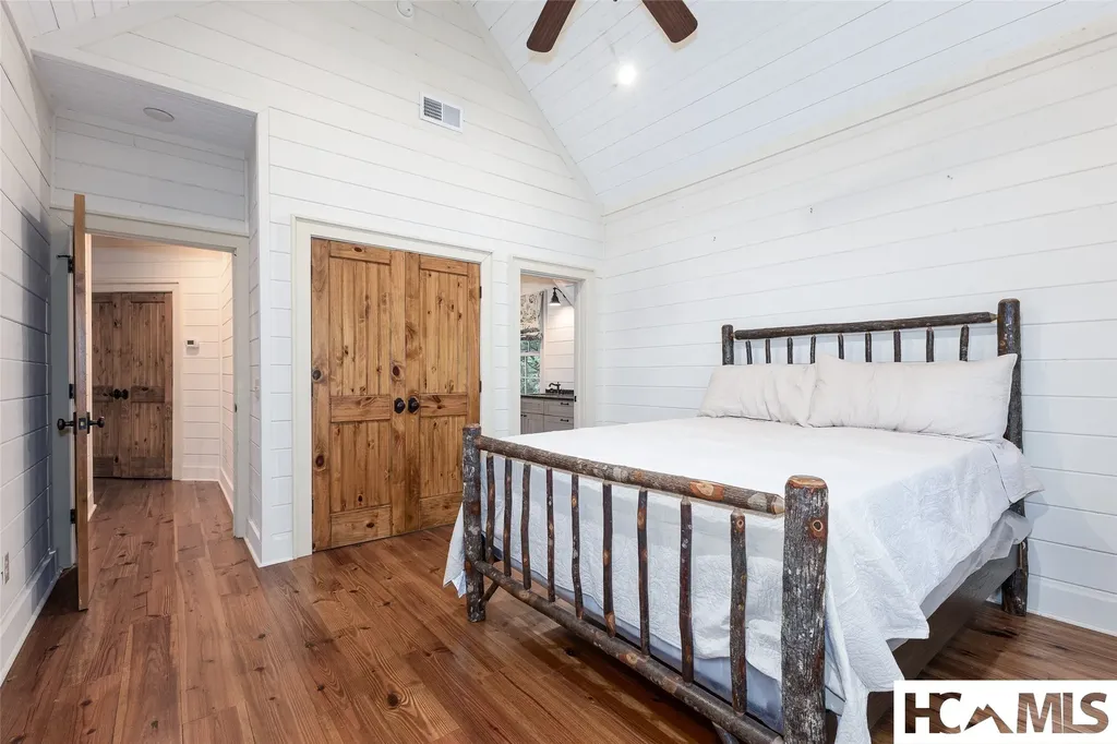 96 Mahalo Lane Cullowhee NC 28723
