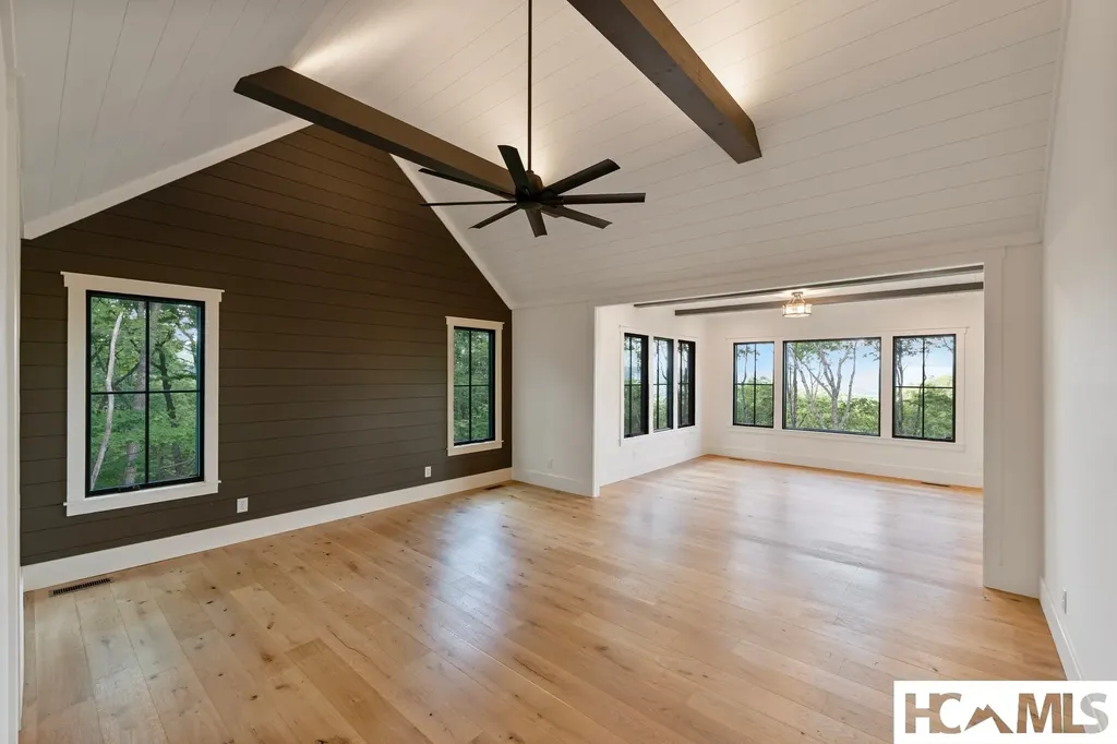 100 Noble Crest Trail Glenville NC 28736
