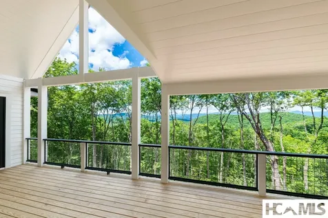 100 Noble Crest Trail Glenville NC 28736