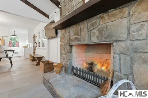 86 Wingina Place Highlands NC 28741