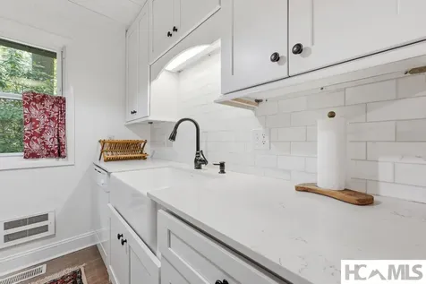 86 Wingina Place Highlands NC 28741